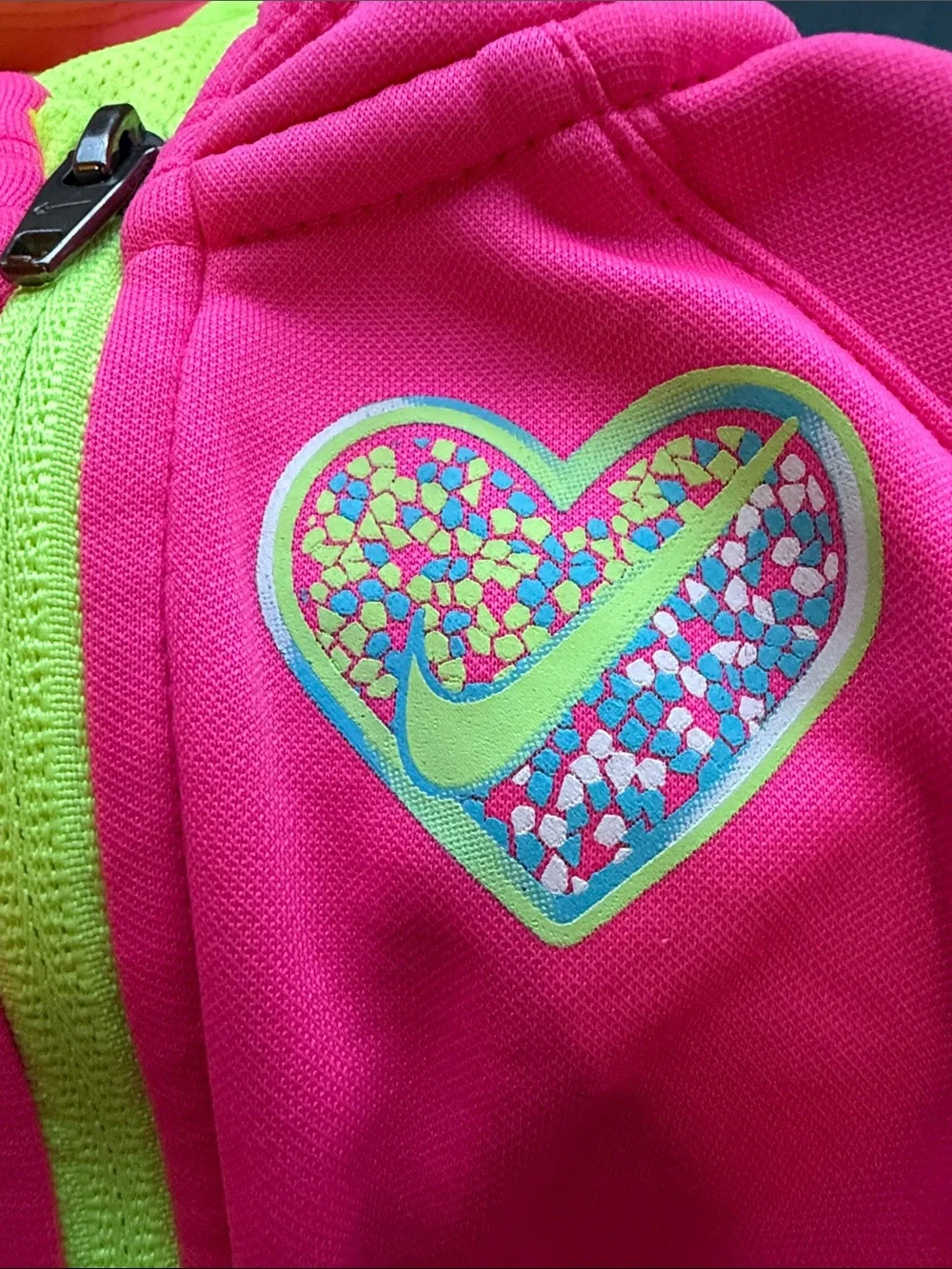 Nike Therma-Fit Hot Pink Hoodie and Joggers Set w/ Neon Accents-3-6 months - Picture 3 of 12
